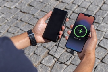 Logotrade werbemittel das Foto: Lockhart 10.000mAh Powerbank aus RCS Kunststoff