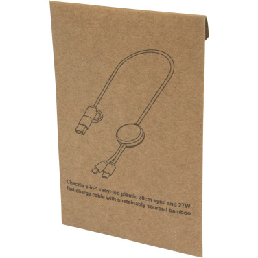 Logotrade Werbegeschenke das Foto: Chechia 30 cm 5-in-1 Kabel aus recyceltem Kunststoff für Datenübertragung und 27W Schnellladung mit Bambusdetails