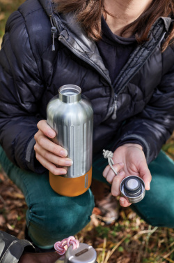 Logotrade Geschäftsgeschenke das Foto: Black+Blum Explorer isolierte Wasserflasche groß, 850ml