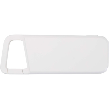 Logotrade Werbegeschenke das Foto: Alkes 12 W 5.000 mAh wasserfeste Powerbank aus recyceltem Kunststoff mit Karabinerhaken