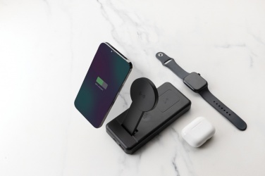 Logotrade promotional gift image of: Fenwick RCS recycled plastic 10000mah  3 in 1 fast powerbank