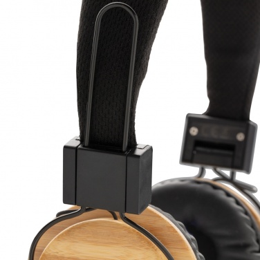 Logotrade corporate gift image of: Bamboo wireless headphone