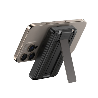 Logotrade corporate gift image of: Urban Vitamin Delano 5in1 10,000mah 20WPD magnetic powerbank