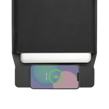 Logo trade promotional products picture of: Swiss Peak 15W magnetic charging laptop sleeve 14-15,6"