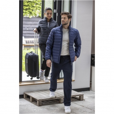 Logo trade firmakingid foto: Athenas meeste soojustatud jope