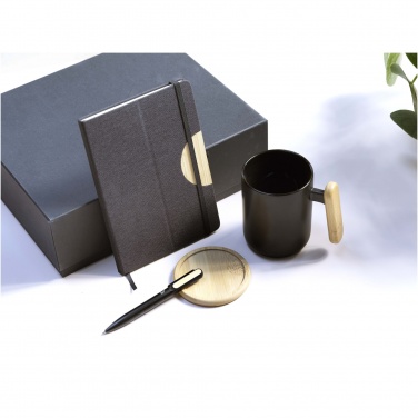 Logo trade ärikingid foto: Kinkekomplekt Laura A5 märkmiku, pastaka ja kruusiga