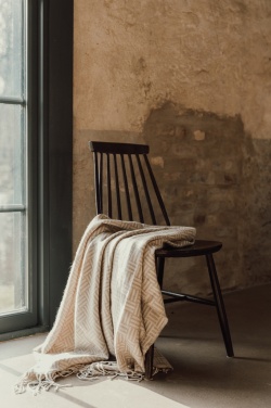 Logotrade firmakingituse foto: VINGA Lenox tekk