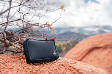 Logo trade reklaamtooted foto: RCS taaskasutatud nubuck PU kotikese esmaabikomplekt