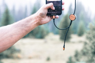 Logotrade ärikingi foto: Ohio RCS-sertifikaadiga taaskasutatud plastist 6-ühes kaabel