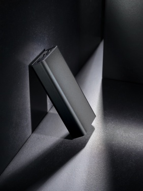 Logotrade firmakingid pilt: Terra RCS taaskasutatud 20 W alumiiniumist akupank 20 000 mAh