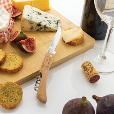 Logo trade firmakingituse pilt: Puidust nuga pudeliavajaga