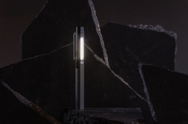 Logotrade firmakingitused pilt: Gear X RCS taaskasutatud plastist USB laetav pliiatsivalgusti