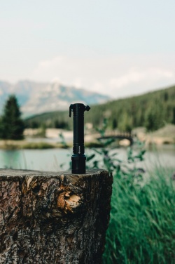 Logotrade firmakingid pilt: Gear X RCS taaskasutatud alumiiniumist suure jõudlusega auto taskulamp