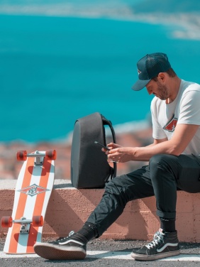 Logo trade reklaamkingid foto: Bobby Hero Väike vargusevastane seljakott