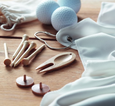 Logo trade reklaamkingitused foto: Golfitarvikute komplekt kotis