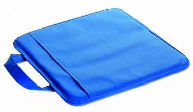 Logotrade reklaamkingi foto: Lausriidest staadionipadi