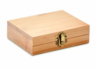 Logotrade firmakingitused pilt: Karbis 9 kivist jääkuubikut