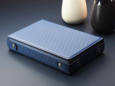 Logo trade firmakingid foto: Arve karp 1661243