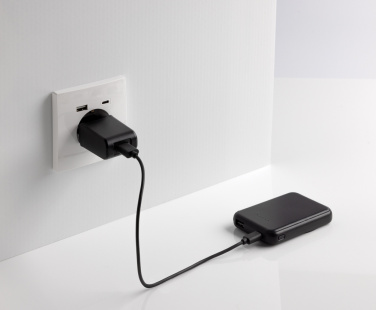 Logo trade ärikingid foto: Stellar RCS taaskasutatud plastist 5000 akupank