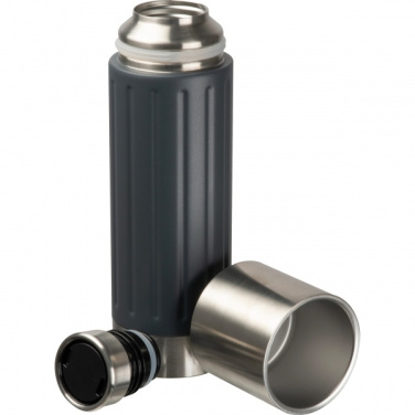 Logotrade reklaamkingid pilt: MoLu roostevabast terasest pudel vase isolatsiooniga Saint Albans