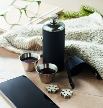 Logo trade meened foto: Plasku koos topsidega COCOON