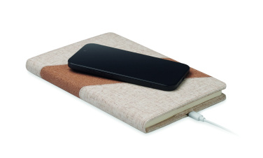 Logo trade firmakingid foto: A5 märkmik 15W laadijaga CORTONA