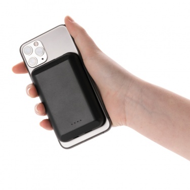 Logo trade mainoslahja kuva: Magneettinen 5000mAh 5W langaton virtapankki