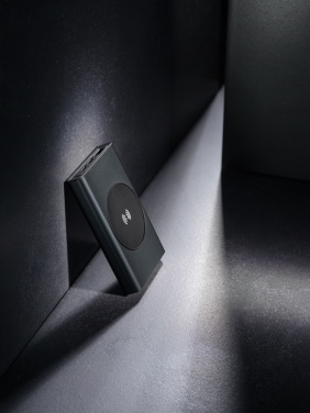 Logotrade mainoslahja ja liikelahja kuva: Terra RCS alumiininen 5000 mAh 5w langaton varavirtalähde