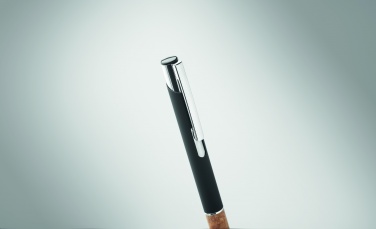 Logotrade liikelahja mainoslahja kuva: Alumiinista valmistettu kuulakärkikynä, jossa on otekohta korkkia mukautettavalla painatuksella