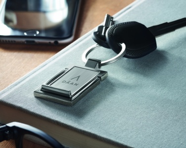 Logo trade mainoslahjat ja liikelahjat kuva: Metallinen avaimenperä Seinäjoki