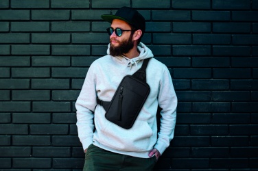 Logotrade mainoslahja ja liikelahja kuva: Crossbody laukku 600D RPET