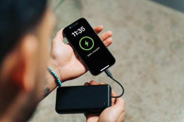 Logo trade mainostuotet tuotekuva: Urban Vitamin Menlo Park RCS rplast 20.000 20WPD virtapankki