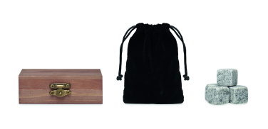 Logo trade liikelahjat tuotekuva: 9 kivijääkuutiota laatikossa