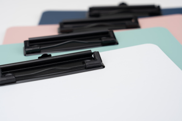 Logotrade mainostuote tuotekuva: Kirjoitusalusta klipsillä