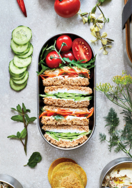 Logotrade reklaminės dovanos nuotrauka: „Black+Blum“ nerūdijančio plieno dviguba bento dėžutė