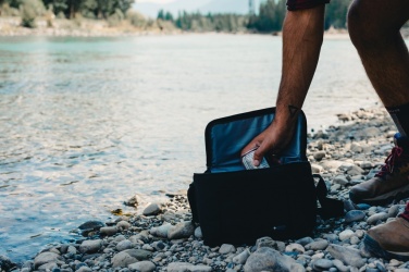 Logotrade Ideja dāvanas foto: Swiss Peak AWARE™ 1200D luksusa 8 kārbu aukstuma soma