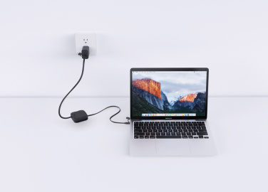 Logotrade korporatīvās dāvanas foto: Urban Vitamin San Jose 100W statīvs ar ievelkamu vadu