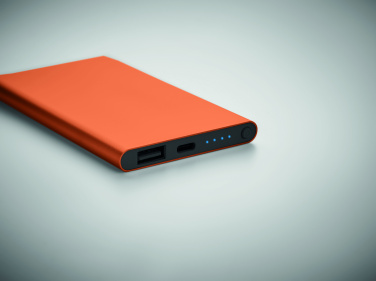 Logotrade logo dāvanas foto: 4000 mAh Power Bank Type C