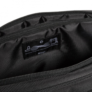 Лого трейд pекламные продукты фото: Сумка для ноутбука Swiss Peak RPET Voyager RFID 15,6"