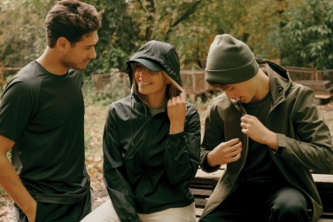 Лого трейд pекламные продукты фото: Легкая куртка Iqoniq Logan из переработанного полиэстера