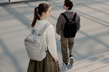 Лого трейд бизнес-подарки фото: Мягкий рюкзак-тоут XD Design