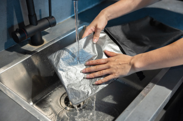 Лого трейд pекламные продукты фото: Складной ланч-бокс Snackstrap AWARE™ RPET 30x20 см