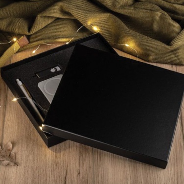 Логотрейд pекламные продукты картинка: #Подарочная коробка премиум-класса Univer