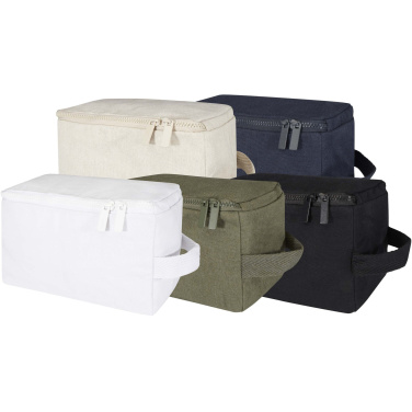 Logotrade reklamprodukter bild: Pack 500 g/m² necessär av Aware™-återvunnet material